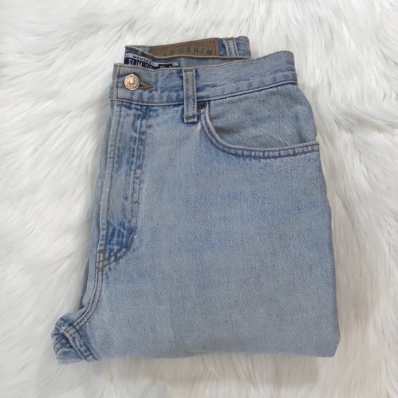GAP Denim - Vintage 90’s Gap High Waisted Mom Jeans